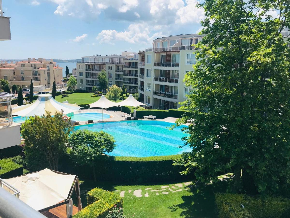 Apartments In Sunny Island Complex Chernomorets Esterno foto