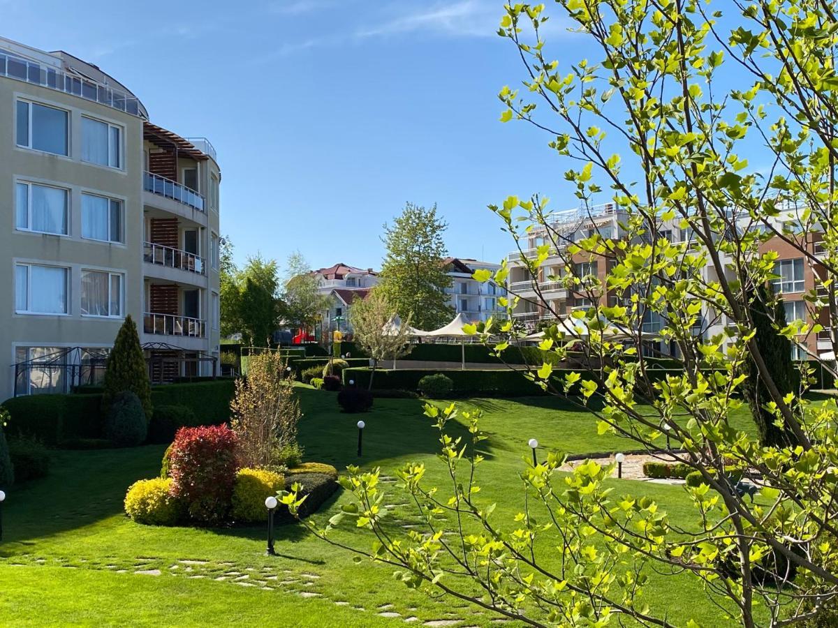 Apartments In Sunny Island Complex Chernomorets Esterno foto