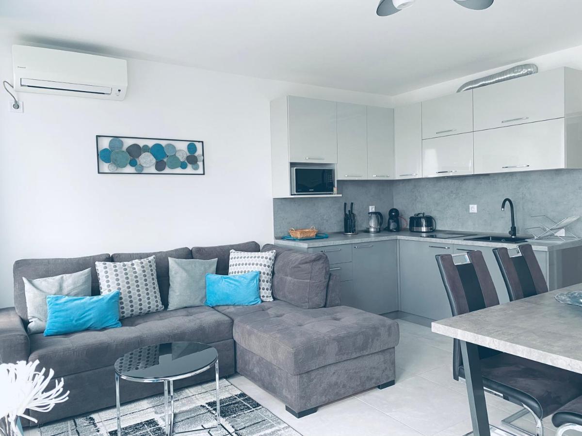Apartments In Sunny Island Complex Chernomorets Esterno foto