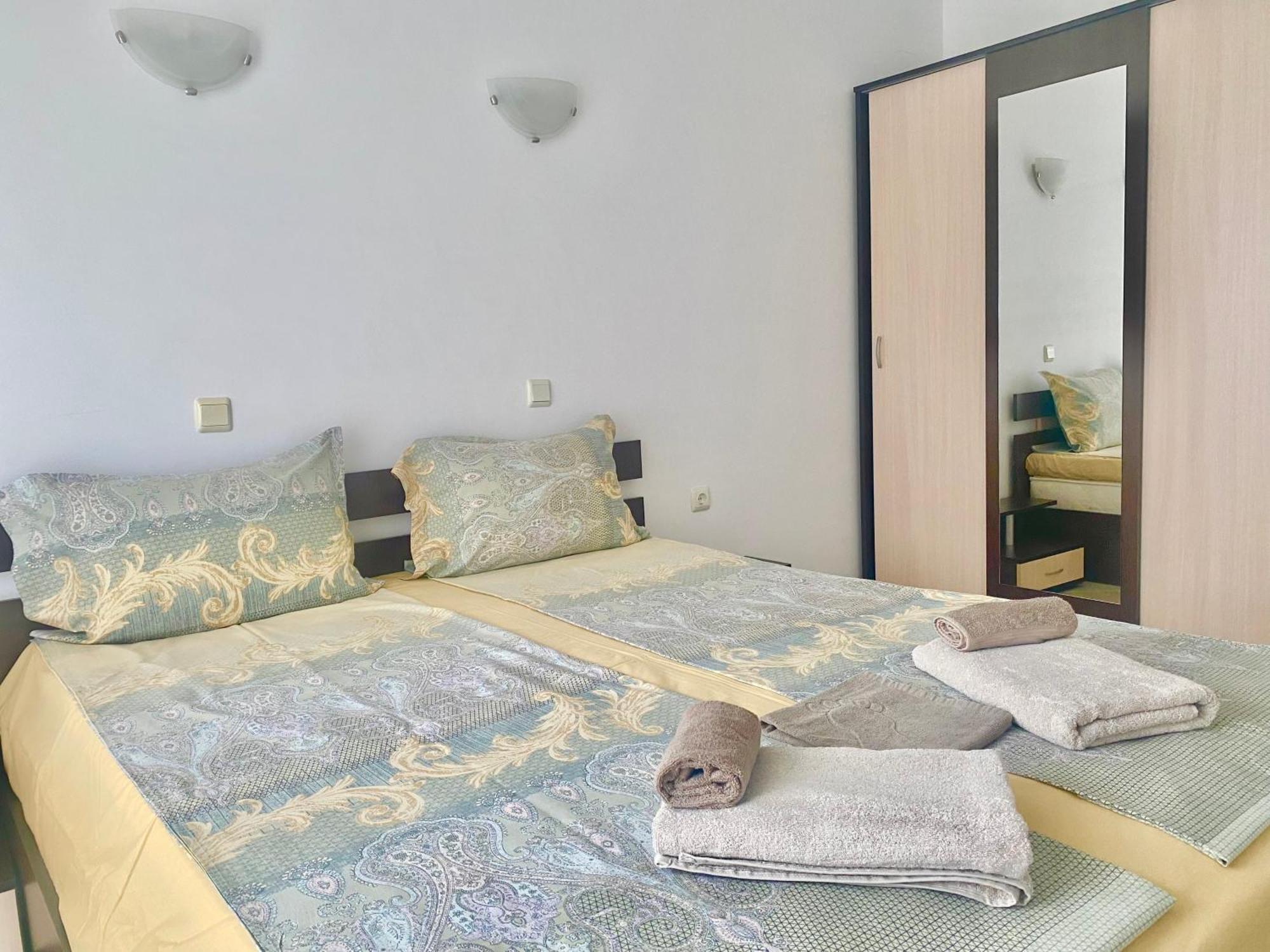 Apartments In Sunny Island Complex Chernomorets Esterno foto