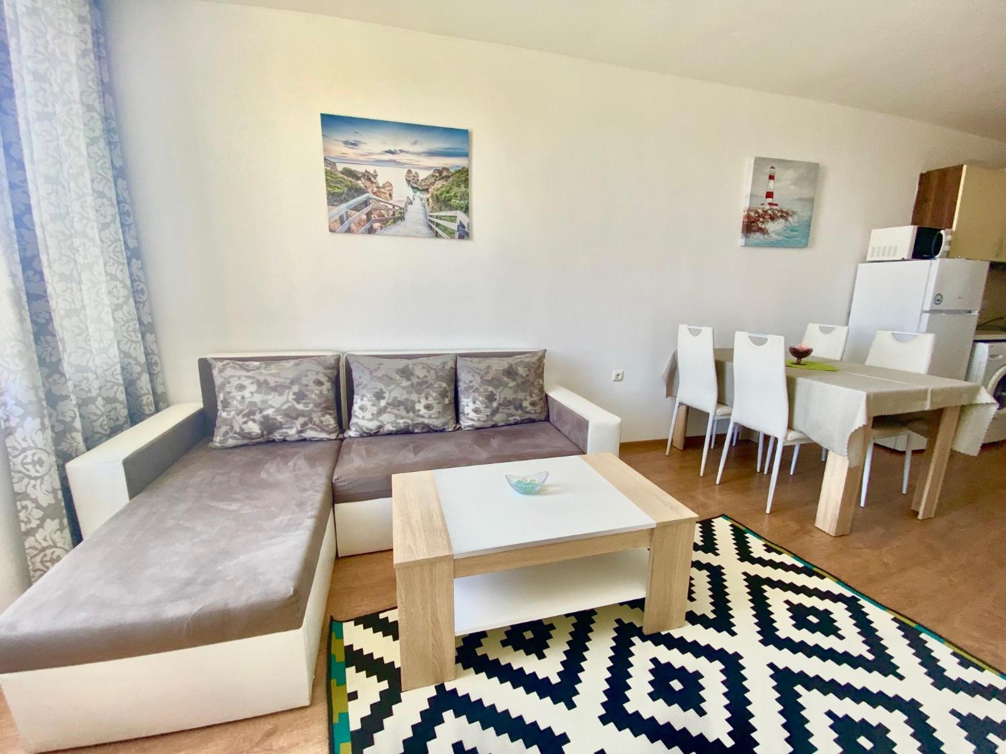 Apartments In Sunny Island Complex Chernomorets Esterno foto